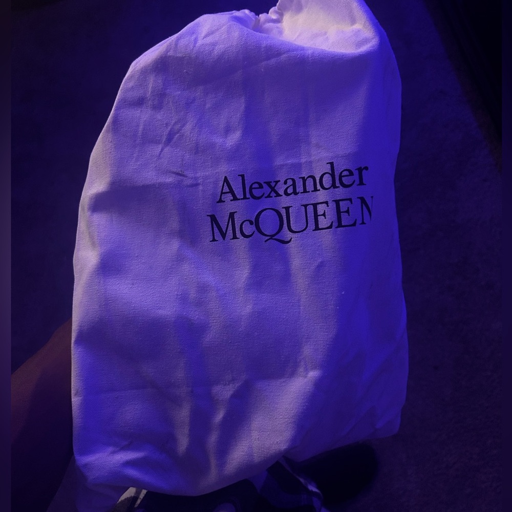 Alexander Mcqueens - image 1